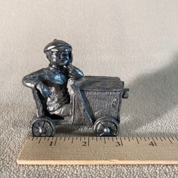 Michael‎ Ricker Pewter "Bob" TD7 Park City Train Depot Boy/Soap Box Derby 1981 - Picture 3 of 8